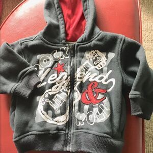 Cute sweatshirt wit zipper by Boyz wear 12 months